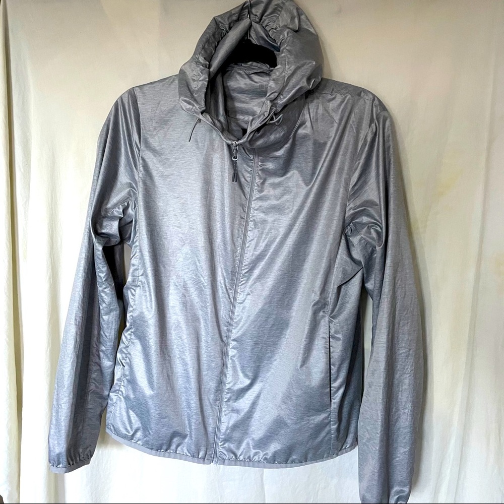 Uniqlo silver windbreaker M